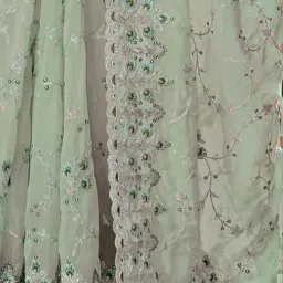 Odette Black Net Embellished Saree with Unstitched Blouse For Women image 4