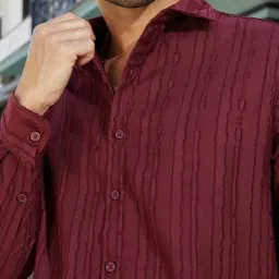 Campus Sutra Red Regular Fit Striped Shirt image 5