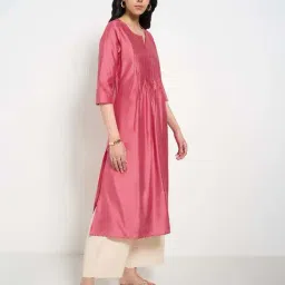 Rangmanch by Pantaloons Pink Kurta image 3