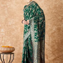 Sangria Woven Design Banarasi Saree With Blouse Piece image 2