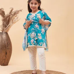 Vastramay Three Fourth Sleeves Floral Printed Kaftan & Pant - Blue-picture-33