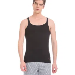 U.S. Polo Assn. Black Regular Fit Vest-image-25