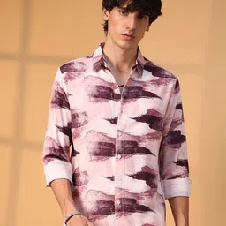 Campus Sutra Men Comfort Spread Collar Abstract Printed Casual Shirt image 3
