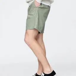 GAP Green Regular Fit Solid Shorts image 3