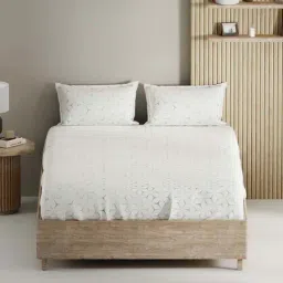 Bianca Palladium Grey & Green Cotton 144 TC 115 GSM King Size Bedsheet With 2 Pillow Covers-image-6