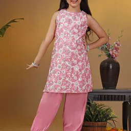 FASHION DREAM Girls Ethnic Motifs Embroidered Regular Kurta with Palazzos-picture-18