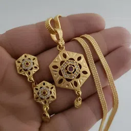 V.K.PAYAL.JEWELLERY Gold Plated Artificial Stones Studded Jewellery set image 1