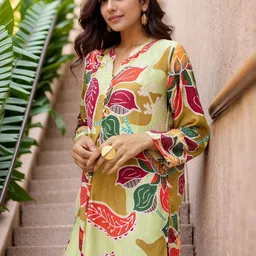 all about you Printed Mandarin Collar Neck Shirt With Trousers Co-Ords-picture-39