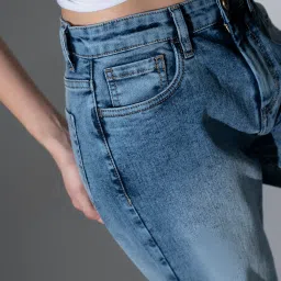 Hubberholme Blue Cotton Straight Fit High Rise Jeans image 5