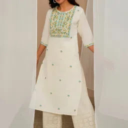 Libas Off-White Cotton Embroidered Straight Kurta image 5