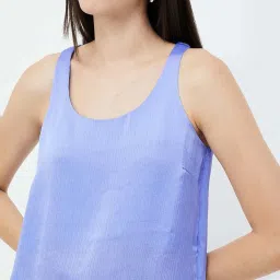 Code by Lifestyle Blue Plain Top image 5