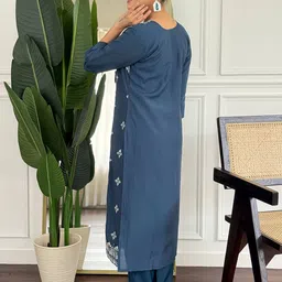 BAESD Women Ethnic Motifs Embroidered Kurta with Trousers & Dupatta image 4