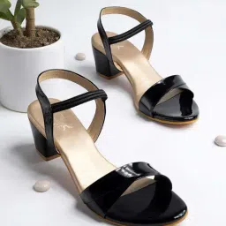 Shoetopia Kids Black & Beige Ankle Strap Sandals-image-48
