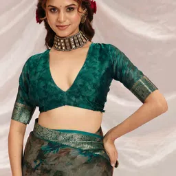 Sangria Printed Saree With Blouse image 3