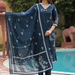 Autumnlane Blue Vastu Azure Embroidered Relaxed Fit Suit Set image 5