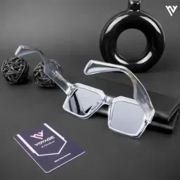 Voyage Black Wayfarer Polarised and UV Protected Lens Unisex Sunglasses image 5