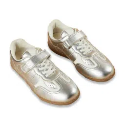 Fame Forever by Lifestyle Girls Silver Sneakers image 4
