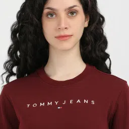 TOMMY HILFIGER Maroon Cotton Graphic Print Sweatshirt image 5