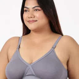 BLOSSOM Women Double Layered Full Coverage Non Wired Non Padded Everyday Bra image 3