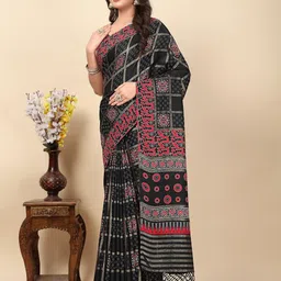 SSHAGUN LIFESTYLE Black Printed Patola Silk Blend Saree image 3