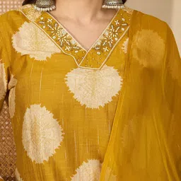 Sangria Printed V-Neck Straight Kurta With Trousers & Dupatta image 4