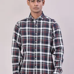 V-Mart Men Tartan Checked Spread Collar Casual Shirt-image-95