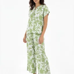 glitchez Women Abstract Printed Night Suit image 3