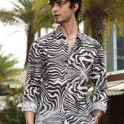 Campus Sutra Men Comfort Printed Casual Shirt-image-41