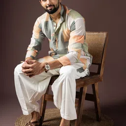 Rawayi Abstract Printed Thread Work Mandarin Collar Straight Kurta image 3