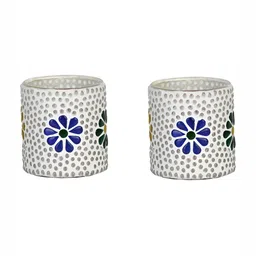 1ST TIME White & Red 2 Pieces Cylindrical Shaped Candle Holders-image-90