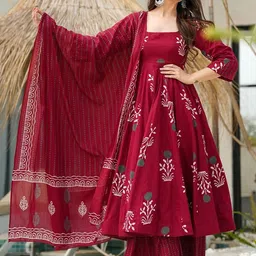 GoSriKi Floral Printed Square Neck Anarkali Kurta With Palazzos And Dupatta-image-0