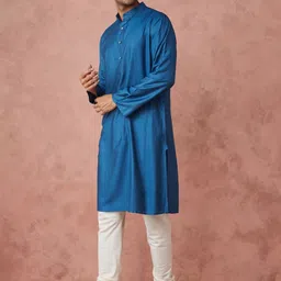 Fabindia Men Thread Work Kurta image 3