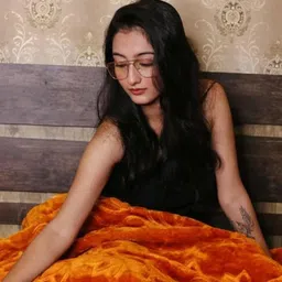 Doristyle Gold 300 GSM SOLID MINK Double Bed Blanket image 2