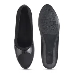 TRYME Women Solid Synthetic Regular Wedge Sandals image 4