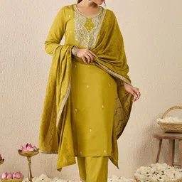 Indo Era Women Ethnic Motifs Printed Kurta with Trousers & Dupatta image 2