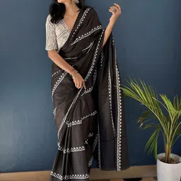 Mitera Ethnic Motifs Block Print Cotton Saree image 3