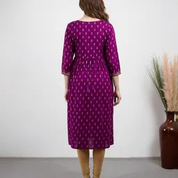 Bella Mama Woven Three Fourth Sleeves Maternity Kurta with Highlighted Gold Print & Embroidery At Yoke - Purple image 4