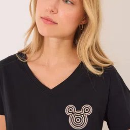 women'secret Women Mickey Mouse Conversational Printed Pure Cotton Night Suit image 4