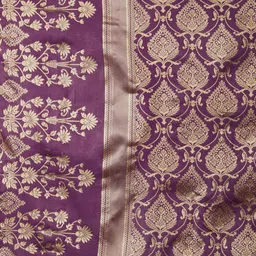 Mitera Purple & Gold-Toned Silk Blend Woven Design Kanjeevaram Saree image 5