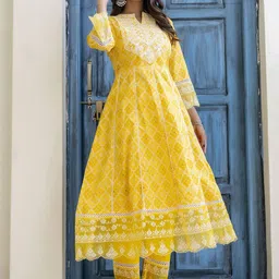 Cora Ethnic Motifs Printed Regular Pure Cotton Kurta With Trousers & Dupatta image 2