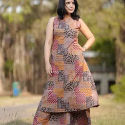 KALINI Geometric Printed Round Neck A-Line Kurta With Palazzos-picture-40