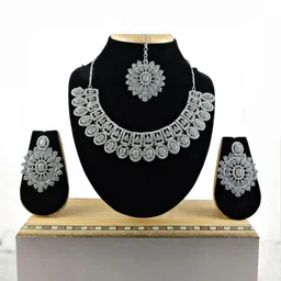 VATSALYA creation Alloy Gold- plated Grey Jewellery Set image 2