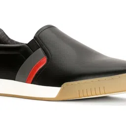 Bata Men Colourblocked Slip-On Sneakers image 5