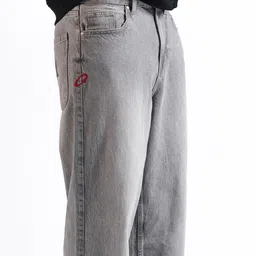 LOVEGEN Men Straight Fit Mid-Rise Heavy Fade Jeans image 2