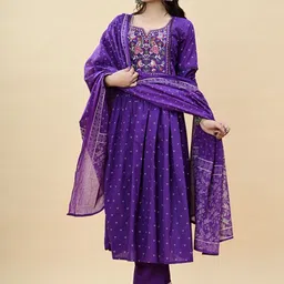 POSHART FASHION AS UNIQUE AS YOU ARE Women Ethnic Motifs Kurta with Trousers & Dupatta image 3