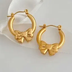 Estailo fashion Set Of 3 Gold-Plated Bow Shaped Hoop Earrings image 3