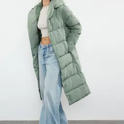 Trendyol Women Hooded Solid Casual Puffer Jacket-picture-23