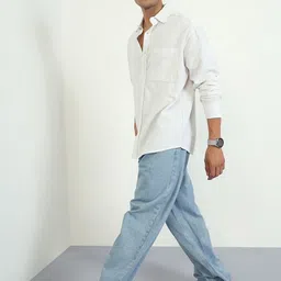 CHIMPAAANZEE Men Oversized Fit Solid Spread Collar Casual Shirt image 5