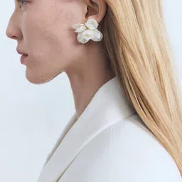 MANGO Floral Studs Earrings-picture-40