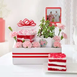 Sweet Memories Personalized Anniversary Hamper image 3